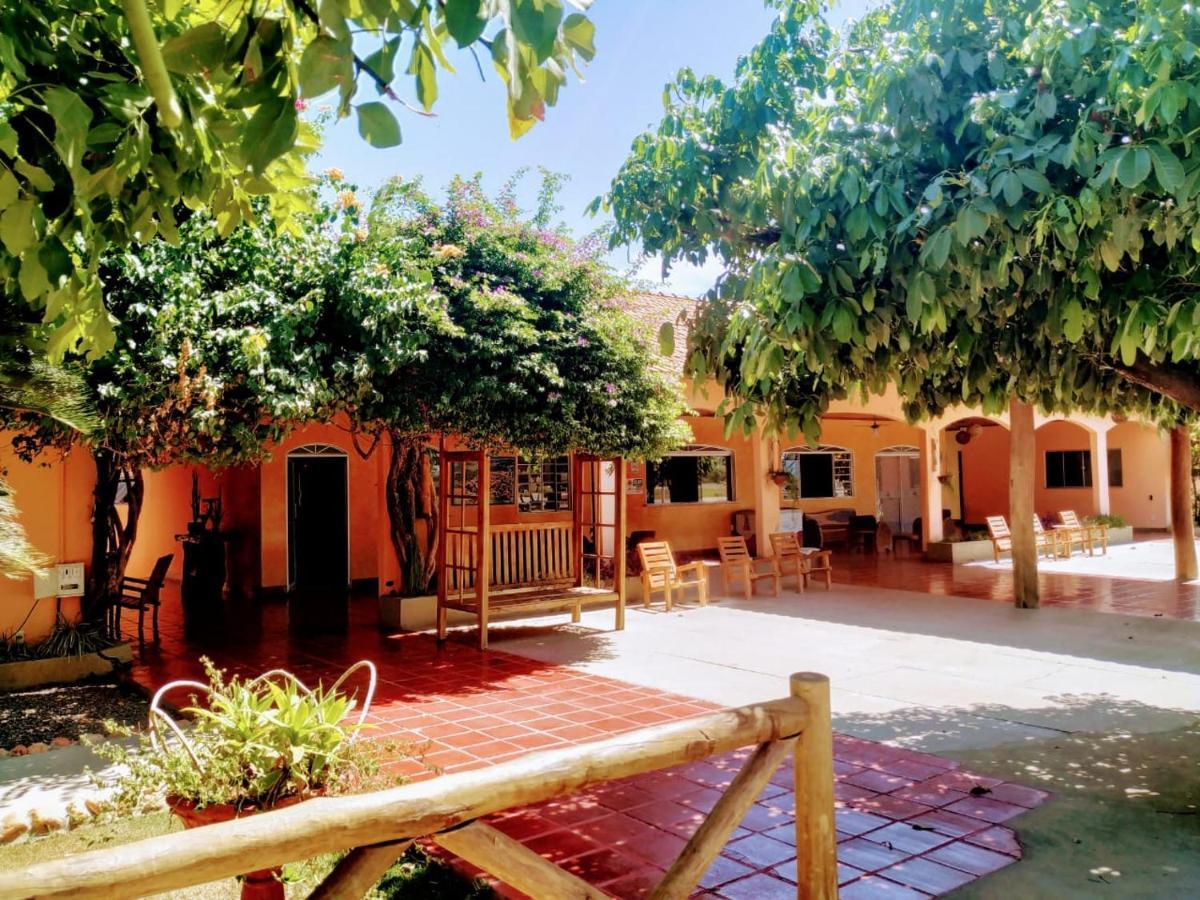 Pantanal Hotel Miranda Exteriör bild